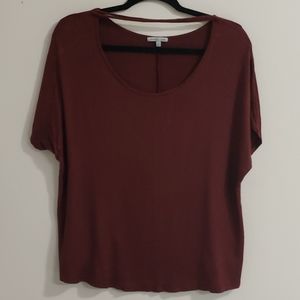 Burgundy flowy t shirt